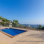 Holiday home Breeze *
